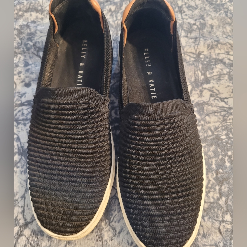 Kelly and Katie slip on shoes